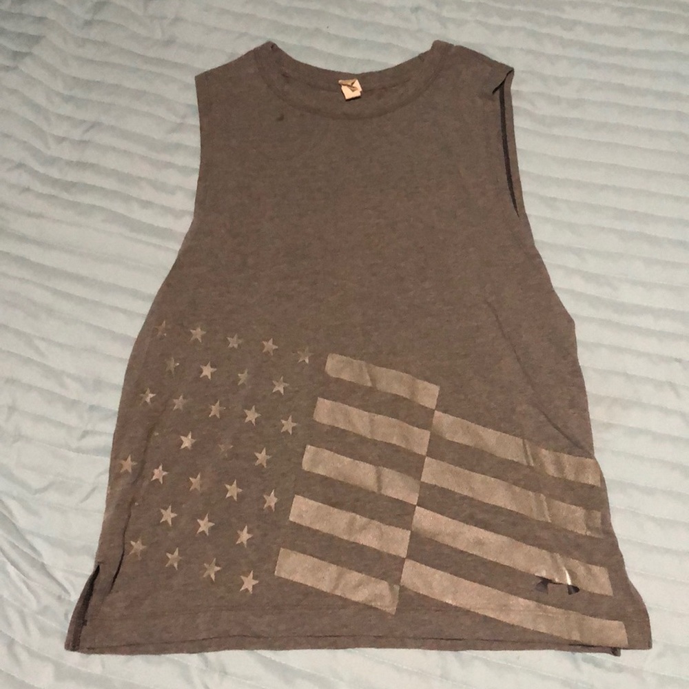 women’s athletic muscle tee